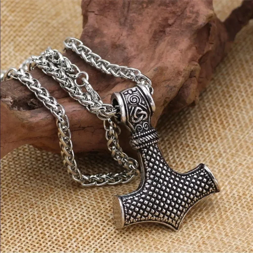 Viking Norse mjolnir Thor’s hammer necklace NEW NIP NWT weave chain stainless